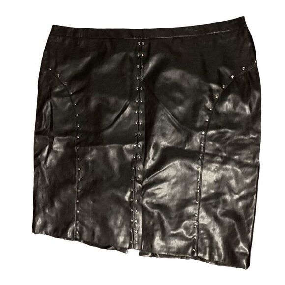 Womens Faux Leather Studded Gorgeous Skirt SZ 24 3XL Plus - Picture 1 of 16